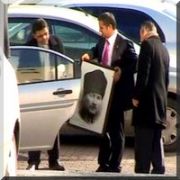 İSTANBUL DAN ATATÜRK ÜN RESMİYLE  AYRILDI